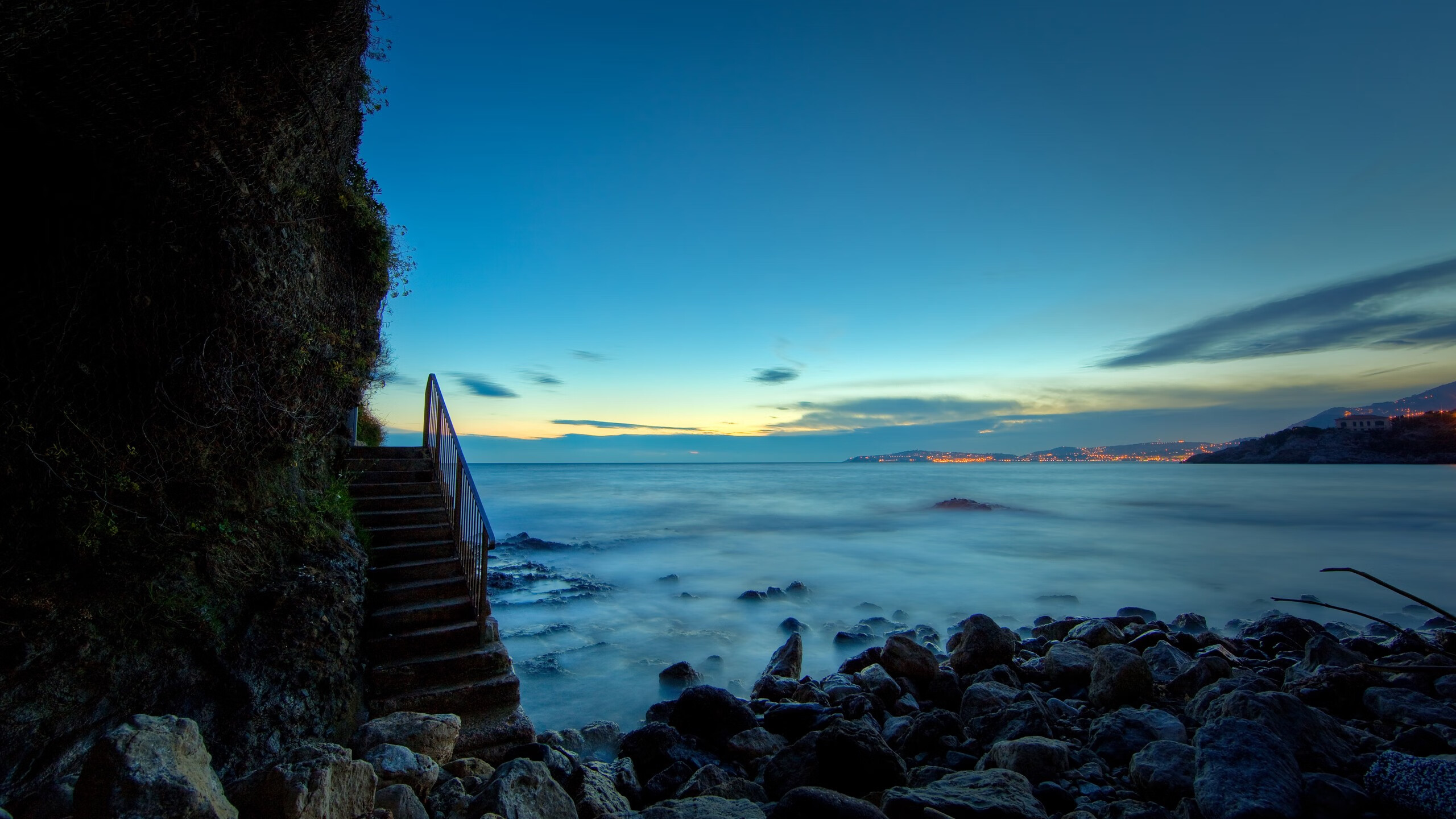 看到您的需求，这是一件激动人心的体育盛事！围绕您提供的关键词，我为您构思了几个不同侧重点的标题，并撰写了完整的文章