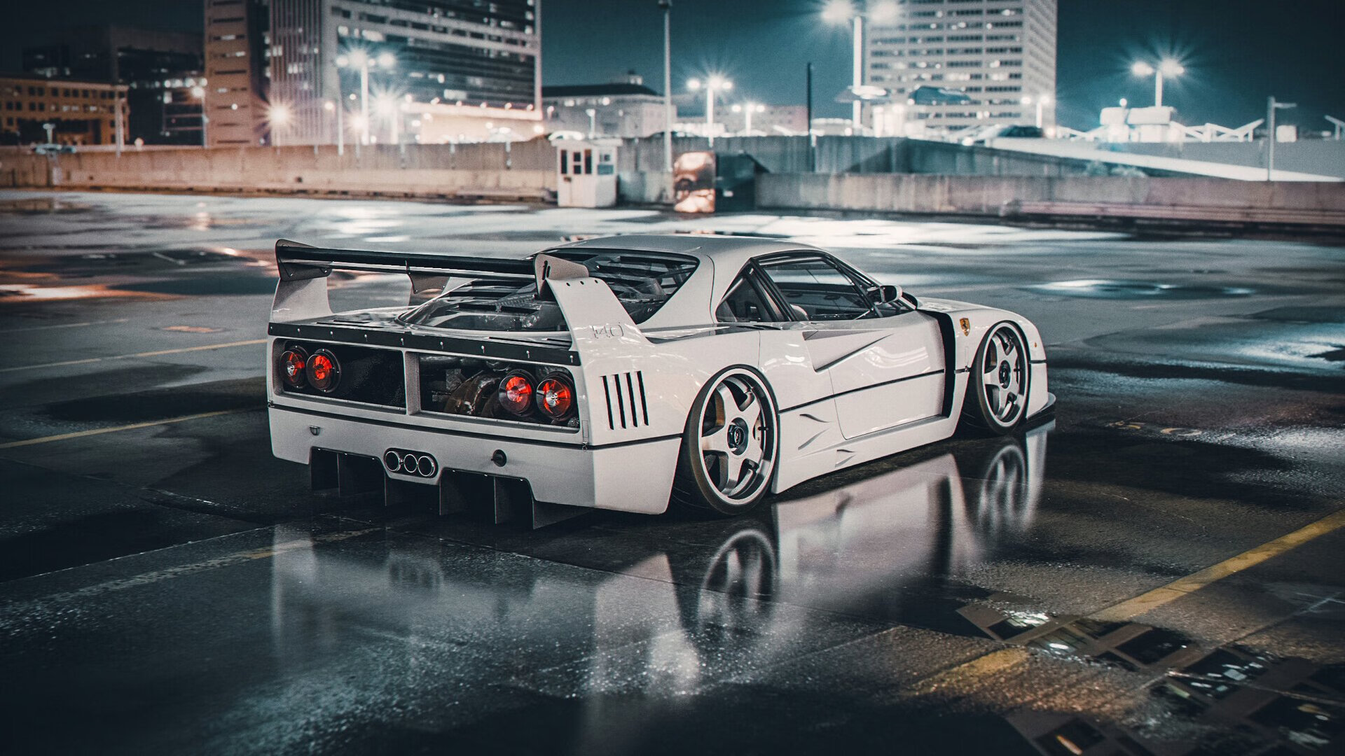 极速心跳，在阿布扎比的黄昏，红色公牛如何用两秒钟撕碎太阳