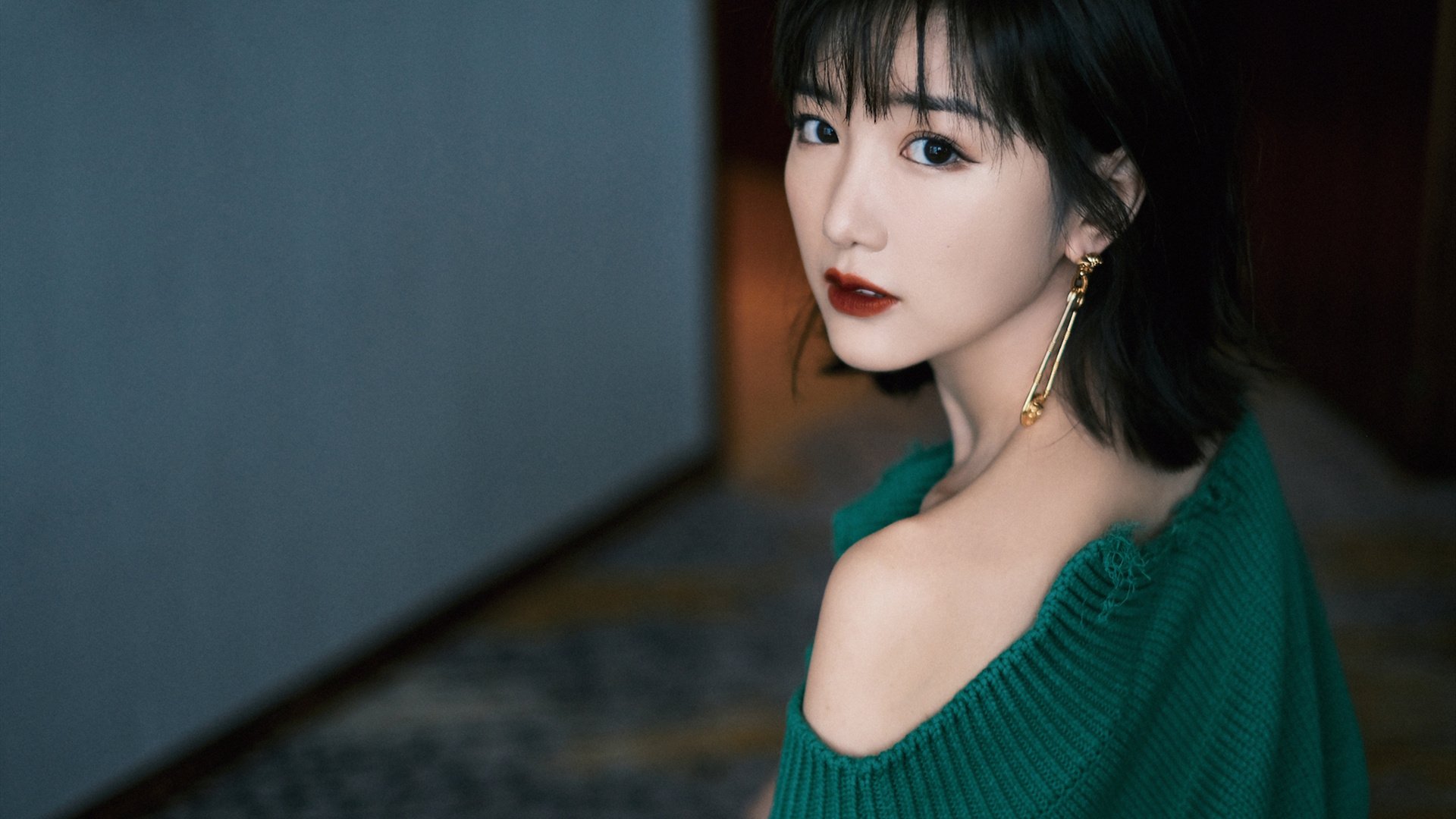 贝蒂斯战术血脉压制，德里赫特连续破门拉开时代差距